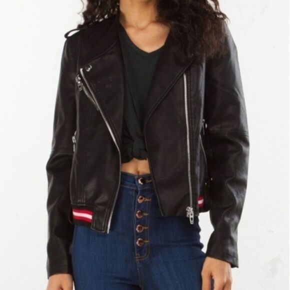 NWT BLANK NYC Vegan Faux Leather Bomber Jacket S - Picture 1 of 9